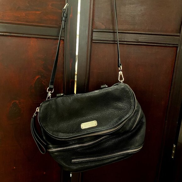 Marc By Marc Jacobs Handbags - MARC BY MARC JACOBS Black Zipper Leather Crossbody Handbag